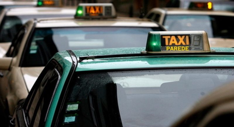 Praça de TÁXIS - Parede